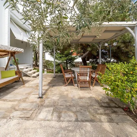 Vilă Elia Kavala - Mediterranean PalaiónTsiflíkion